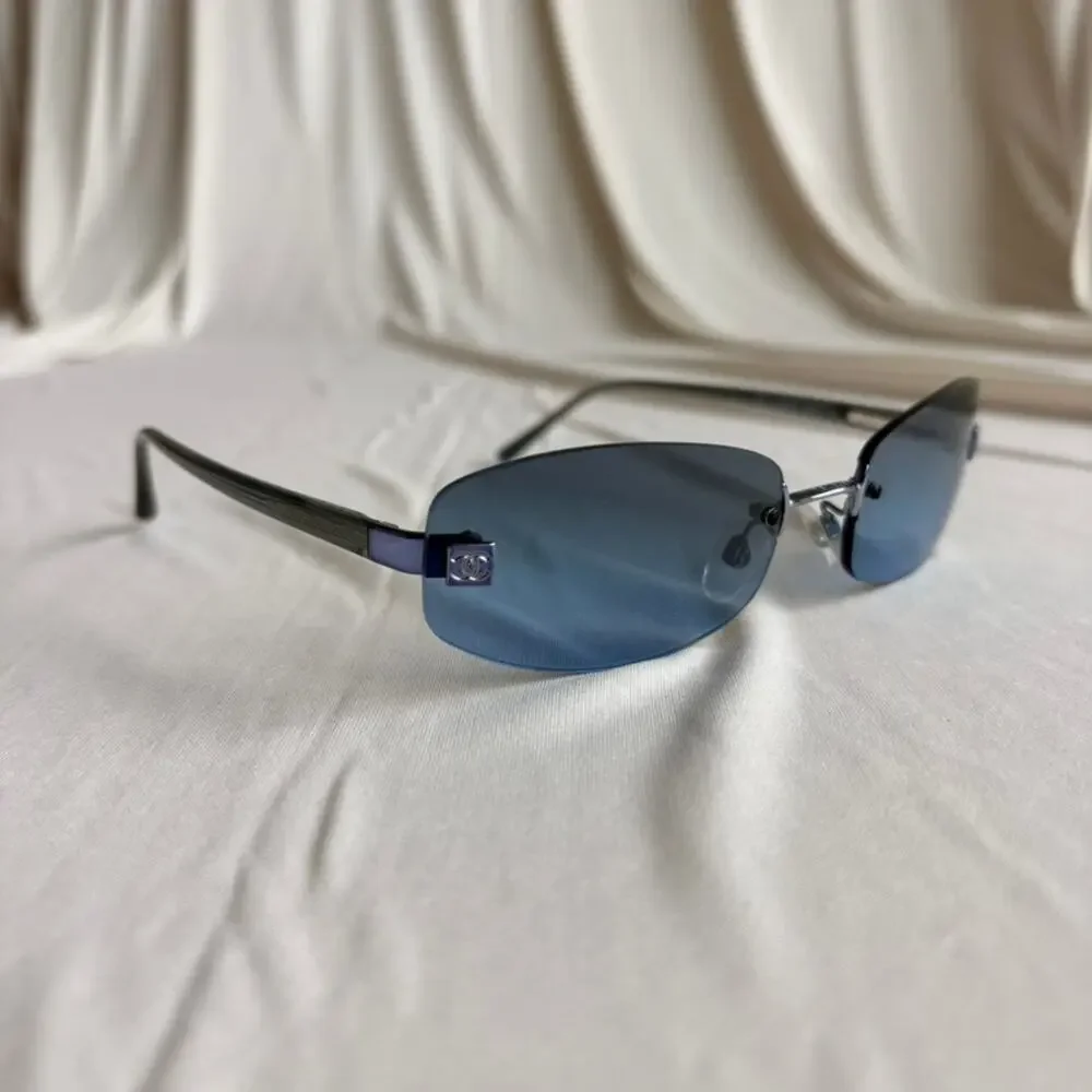Vintage Chanel 4002 Rimless Sunglasses - Light Blue Gradient, Silver CC Logo